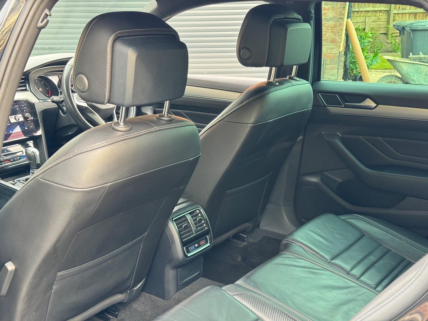 Used Volkswagen Passat 2020 for sale - 76572973: Photo 32