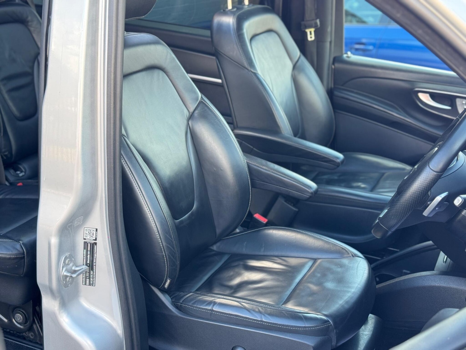 Used Mercedes-Benz V-Class 2020 for sale - 76607333: Photo 19