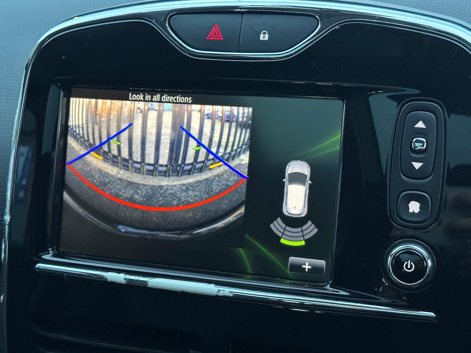 Used Renault Clio for sale - 76551060: Photo 14