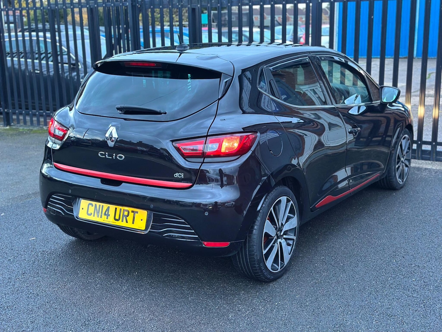 Used Renault Clio for sale - 76551060: Photo 6