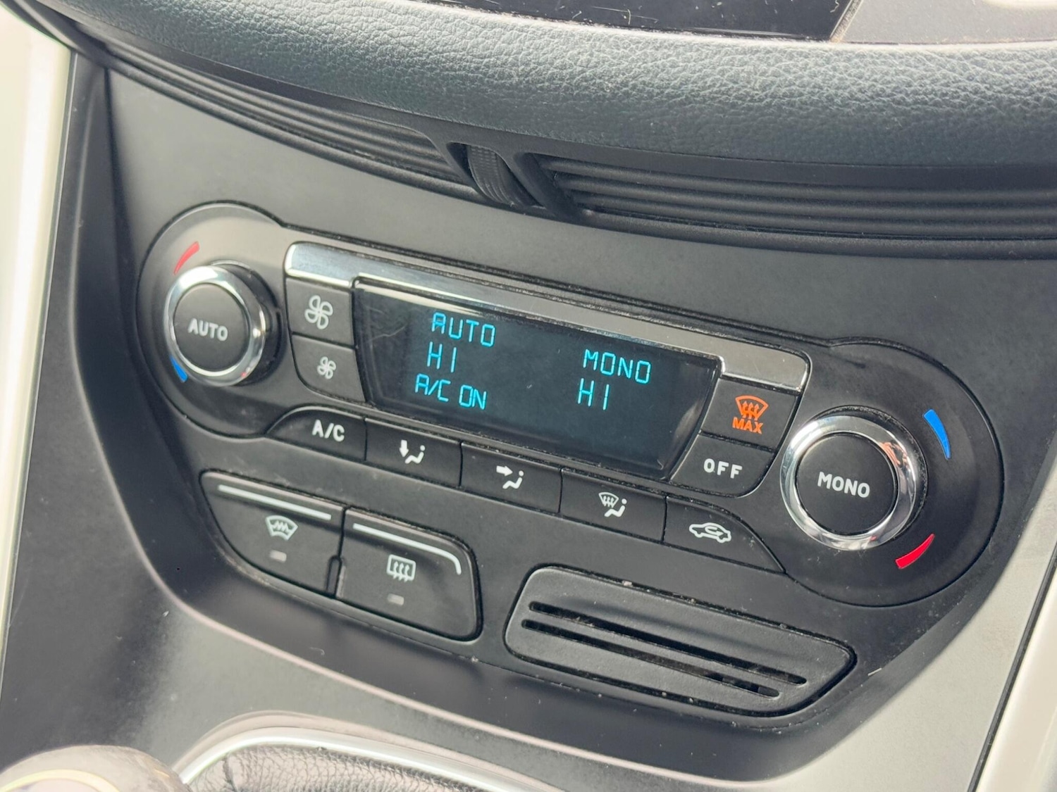 Used Ford C-Max 2011 for sale - 77255375: Photo 11