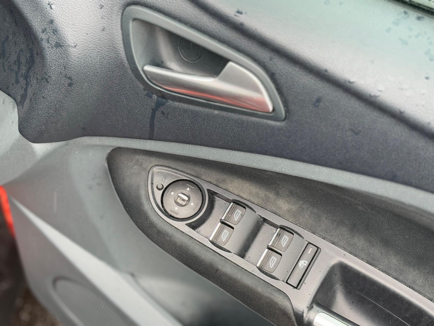 Used Ford C-Max 2011 for sale - 77255375: Photo 6