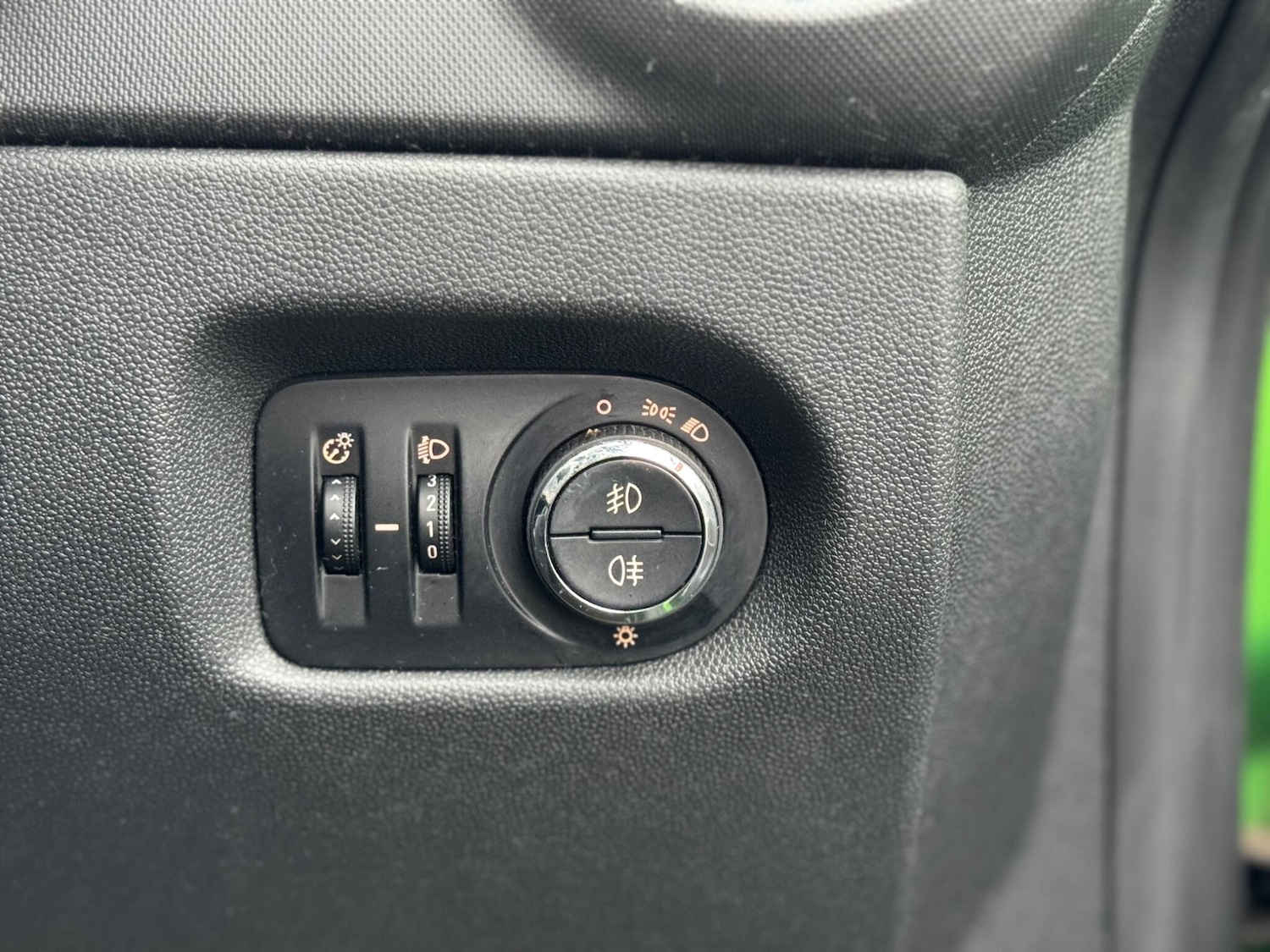 Used Vauxhall Corsa 2011 for sale - 77255385: Photo 10