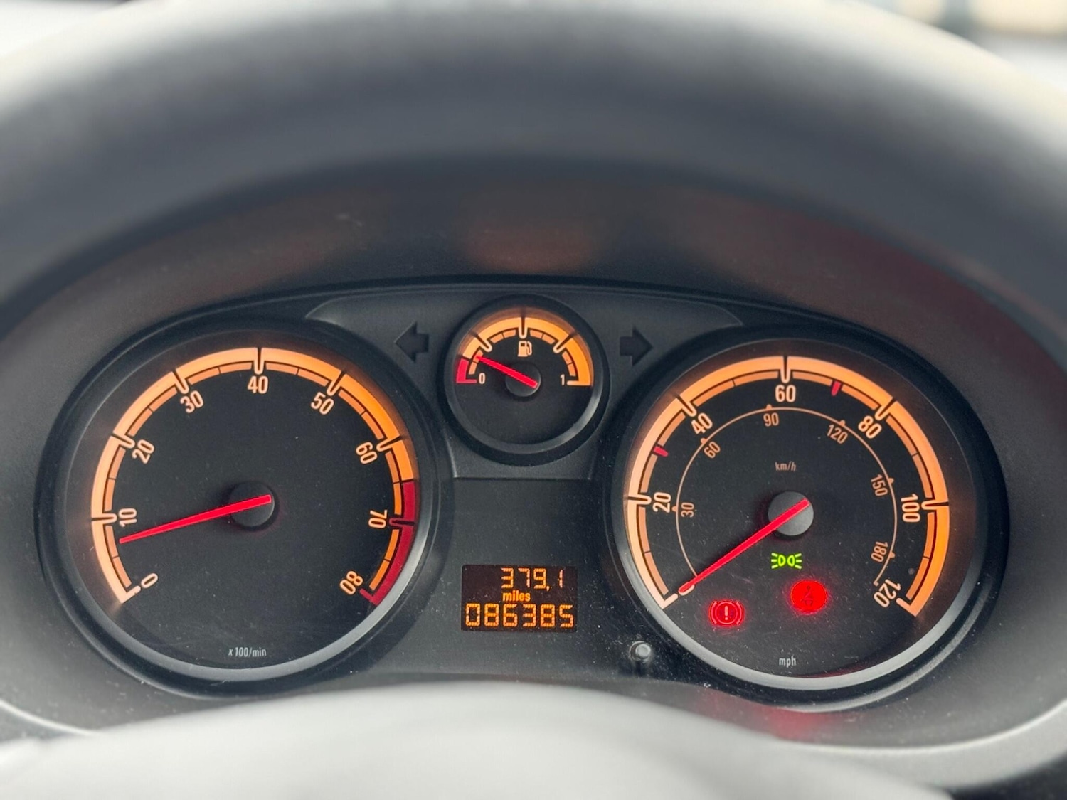 Used Vauxhall Corsa 2011 for sale - 77255385: Photo 12