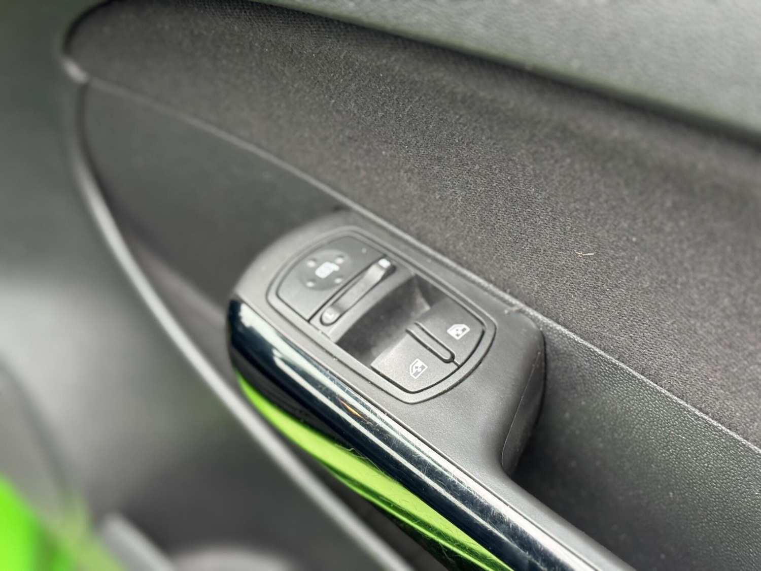 Used Vauxhall Corsa 2011 for sale - 77255385: Photo 8