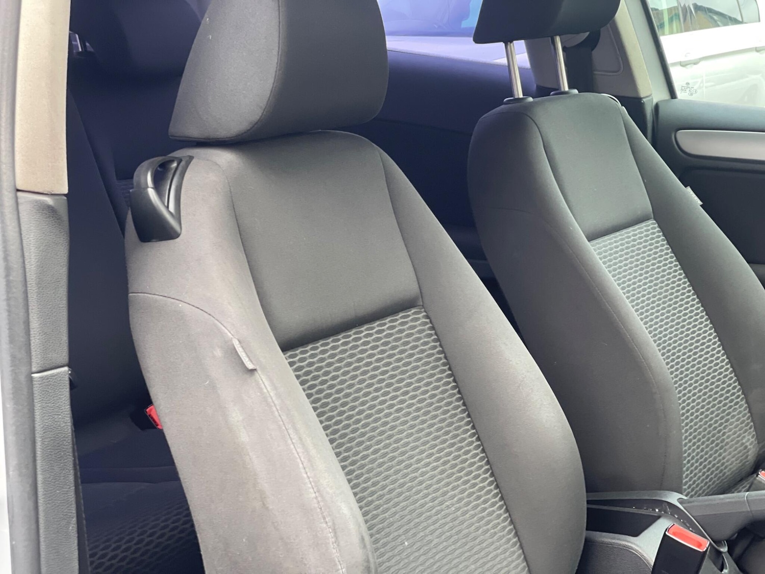 Used Volkswagen Golf 2009 for sale - 76549304: Photo 8