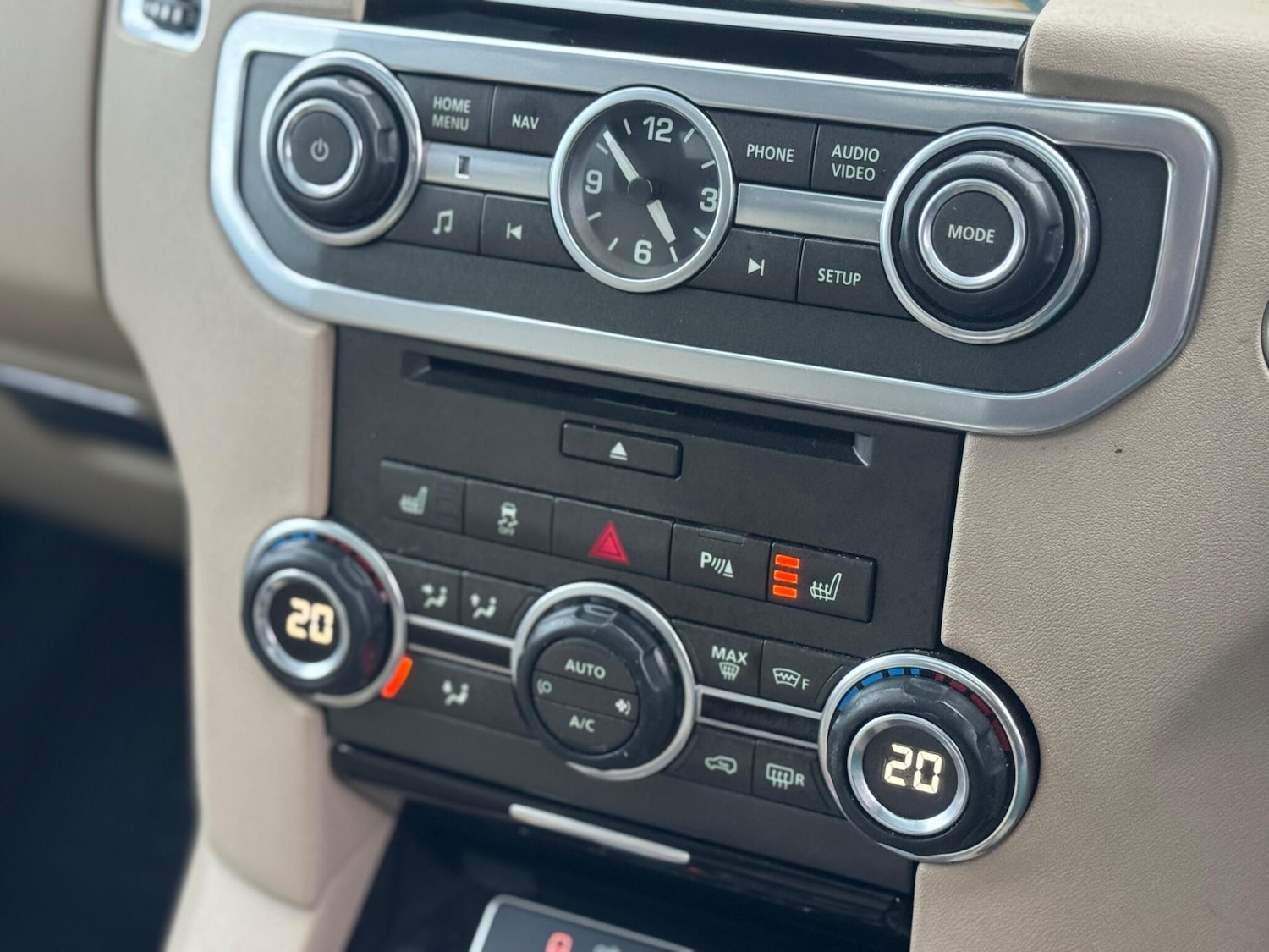 Used Land Rover Discovery 4 for sale - 77710050: Photo 20