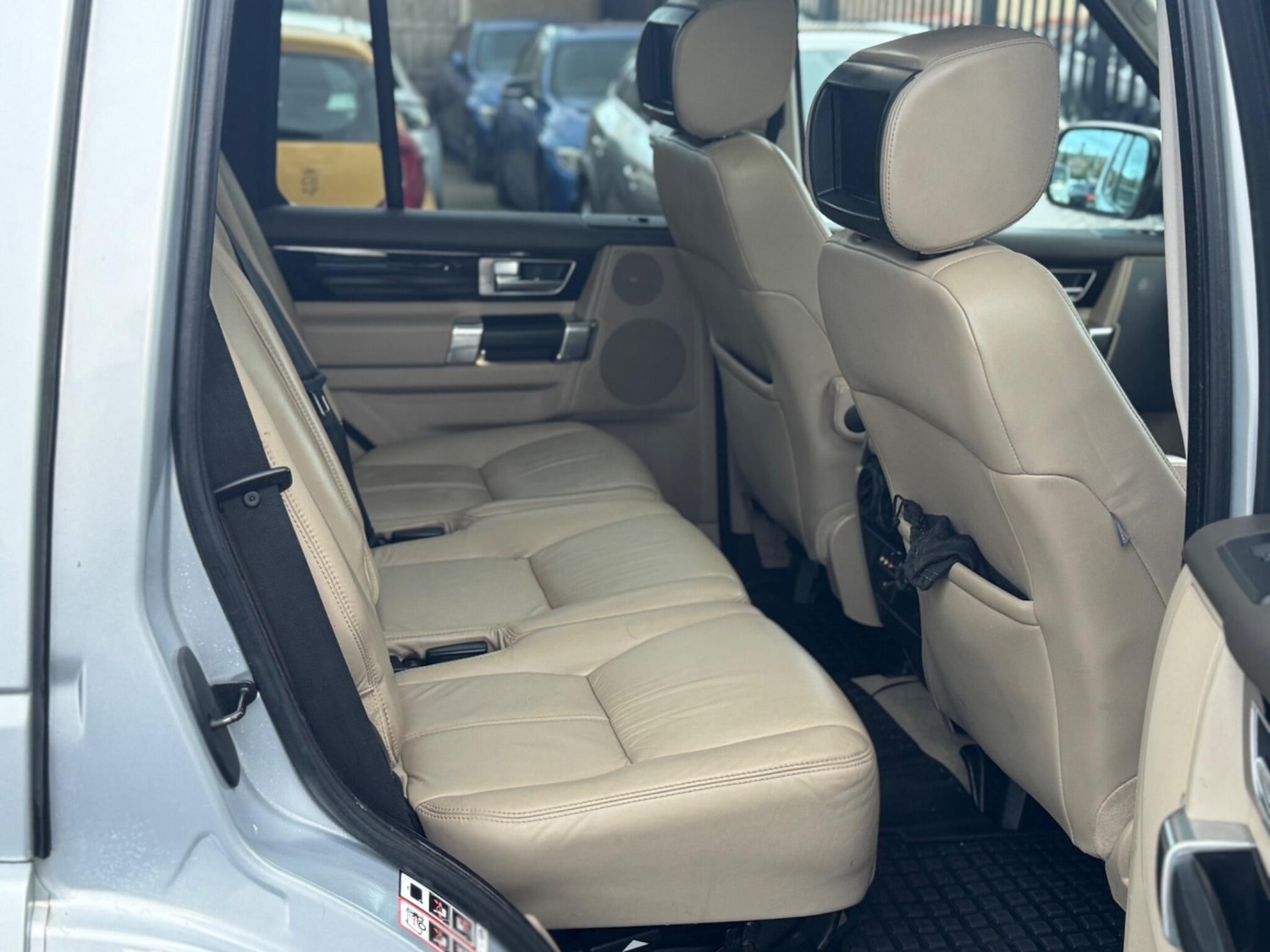 Used Land Rover Discovery 4 for sale - 77710050: Photo 25