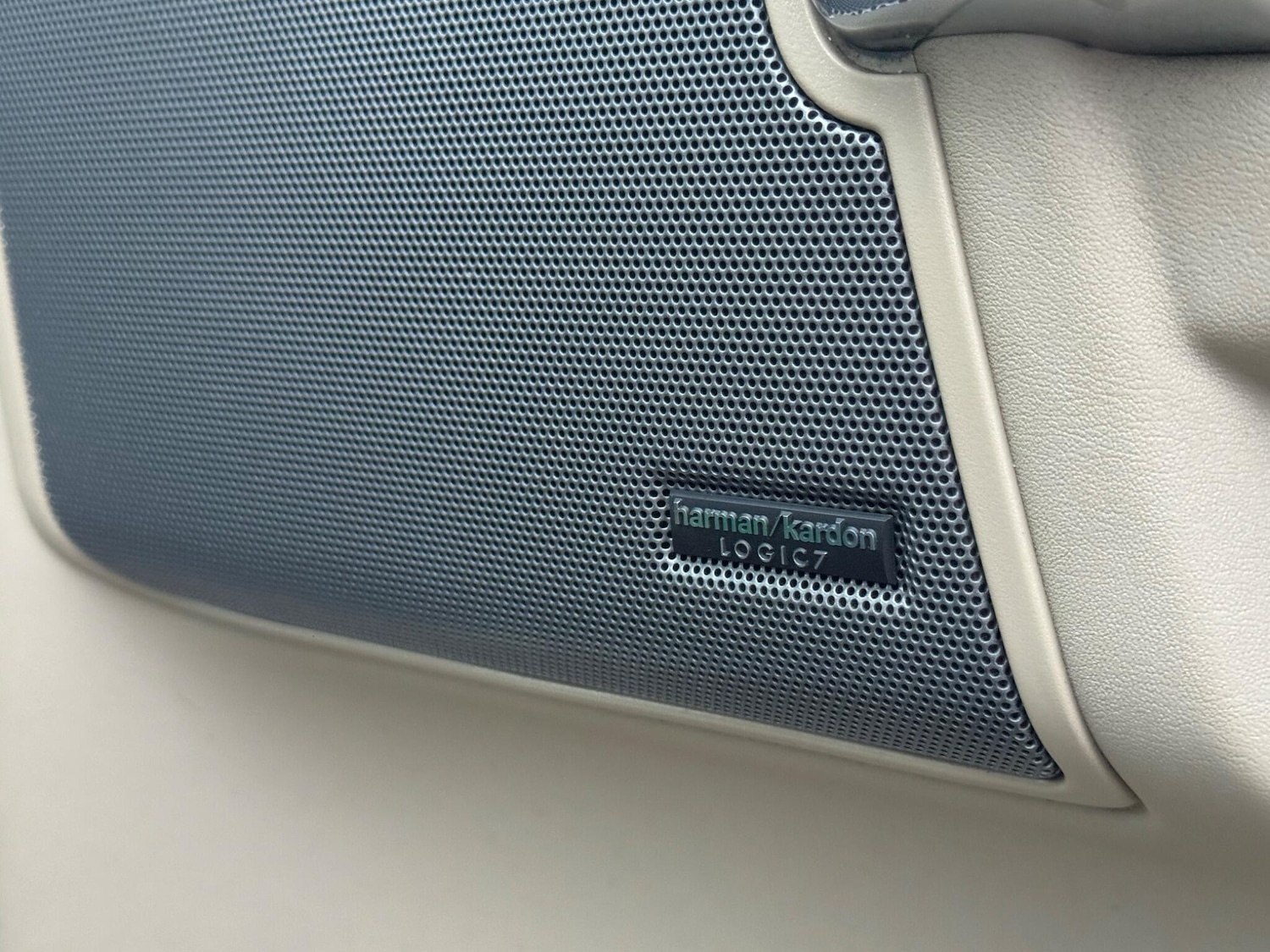 Used Land Rover Discovery 4 for sale - 77710050: Photo 9