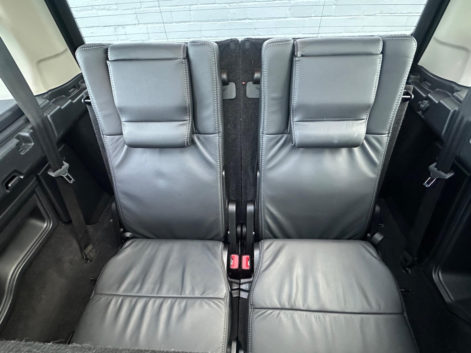 Used Land Rover Discovery 4 2014 for sale - 77351698: Photo 23