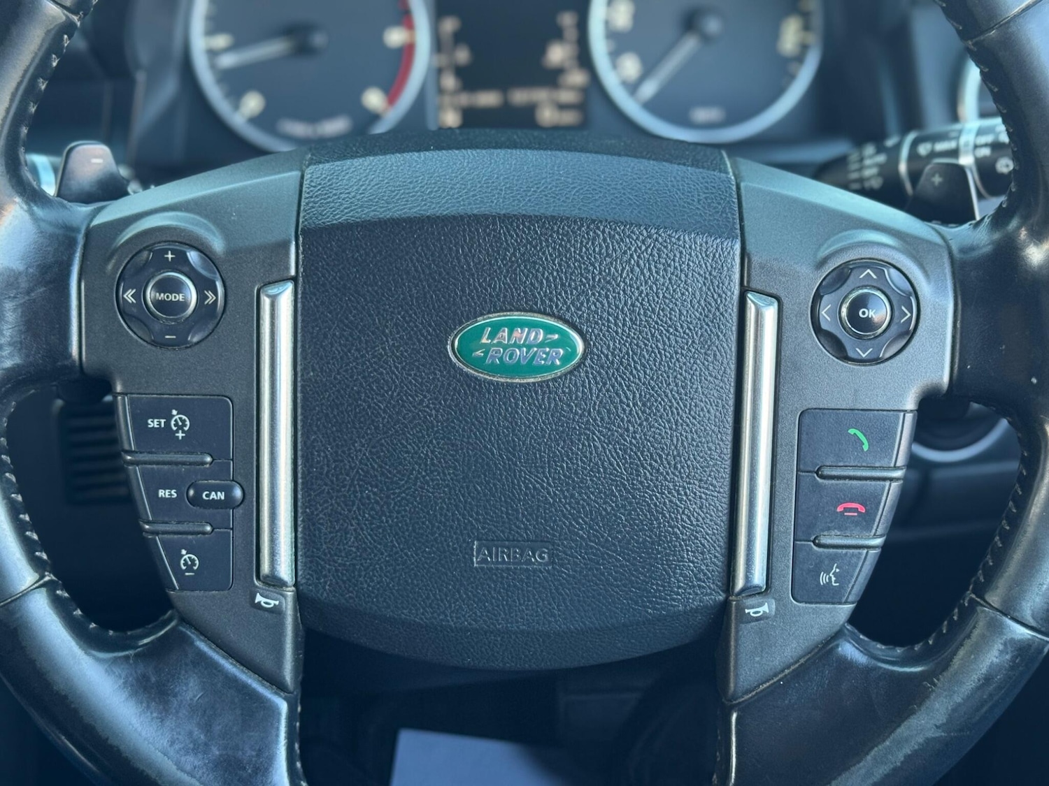 Used Land Rover Discovery 4 2014 for sale - 76572088: Photo 13