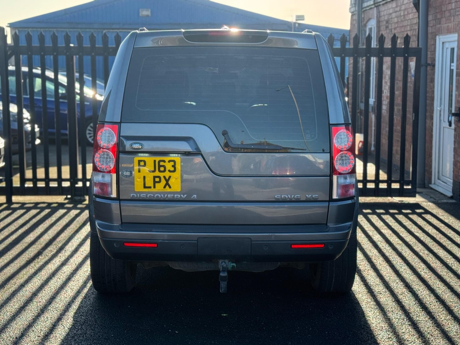 Used Land Rover Discovery 4 2014 for sale - 76572088: Photo 5