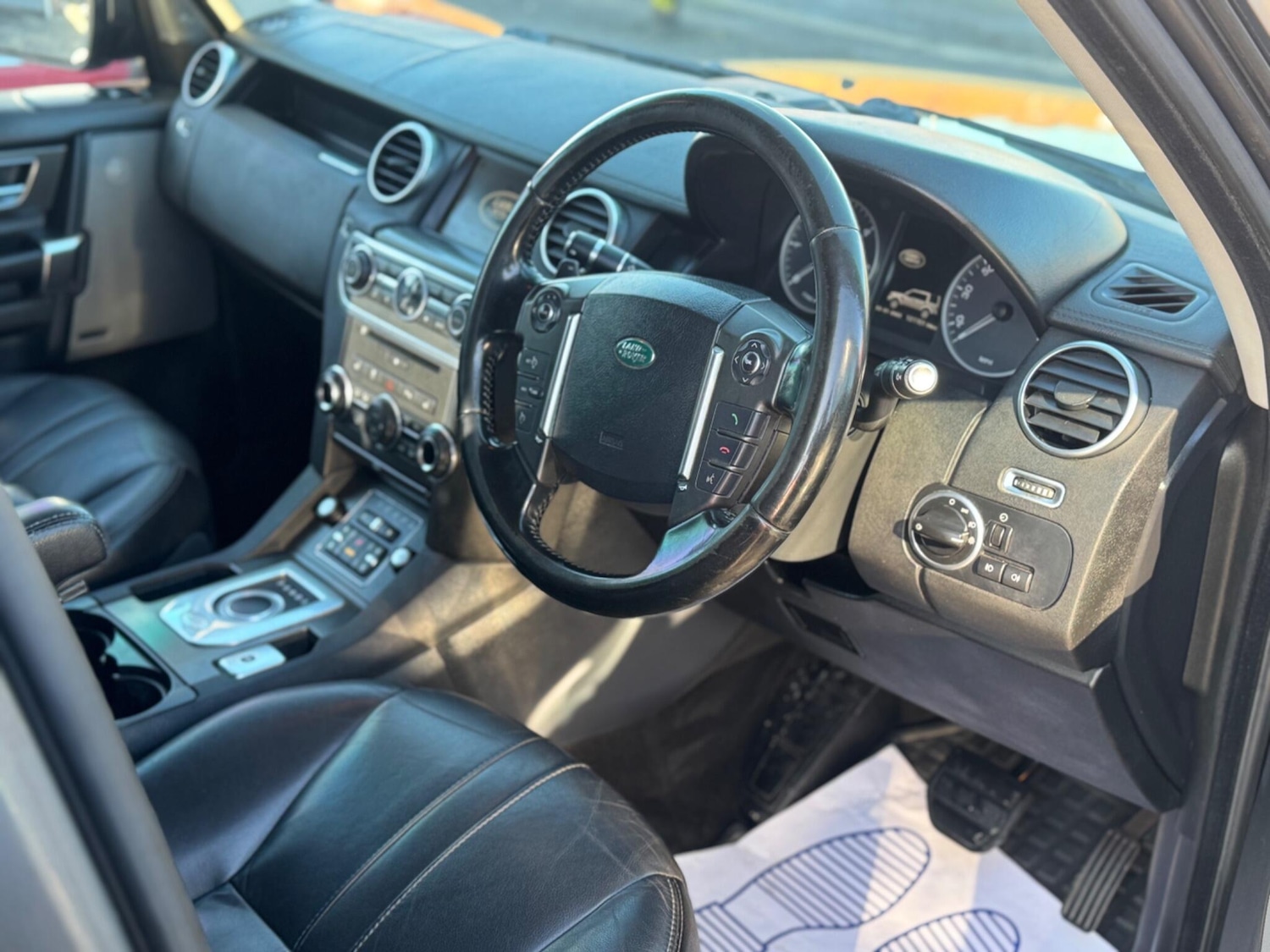 Used Land Rover Discovery 4 2014 for sale - 76572088: Photo 7