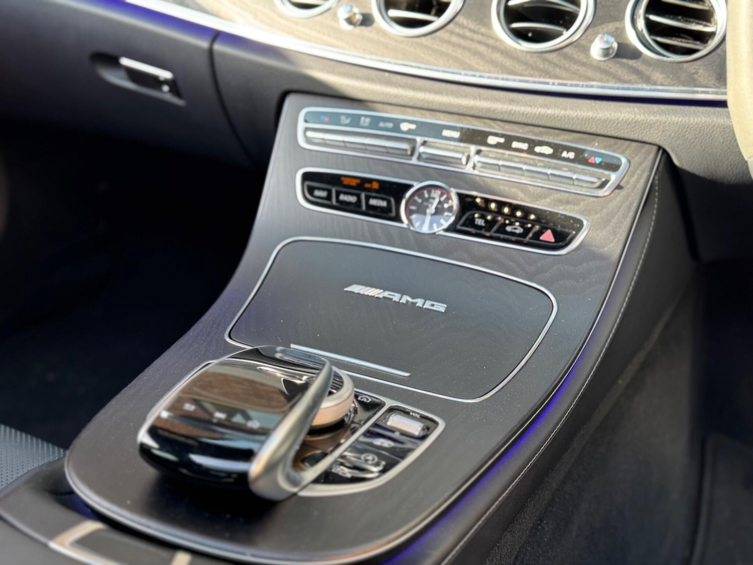 Used Mercedes-Benz E Class 2020 for sale - 77598262: Photo 27