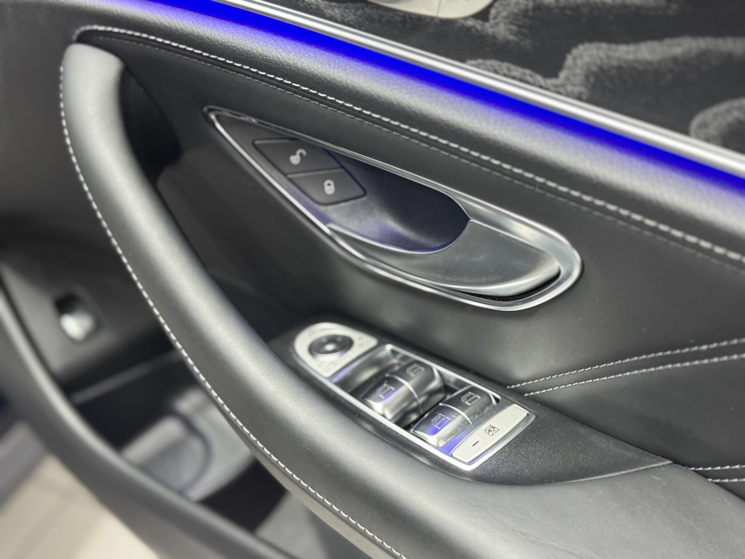 Used Mercedes-Benz E Class 2020 for sale - 77598262: Photo 28