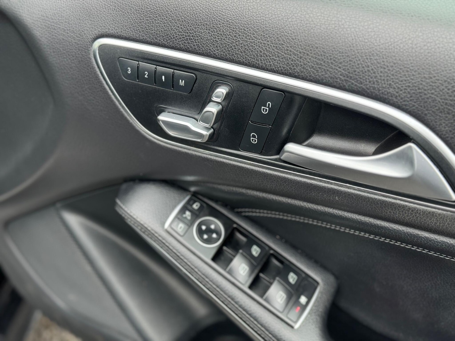 Used Mercedes-Benz A-Class 2017 for sale - 77359161: Photo 10