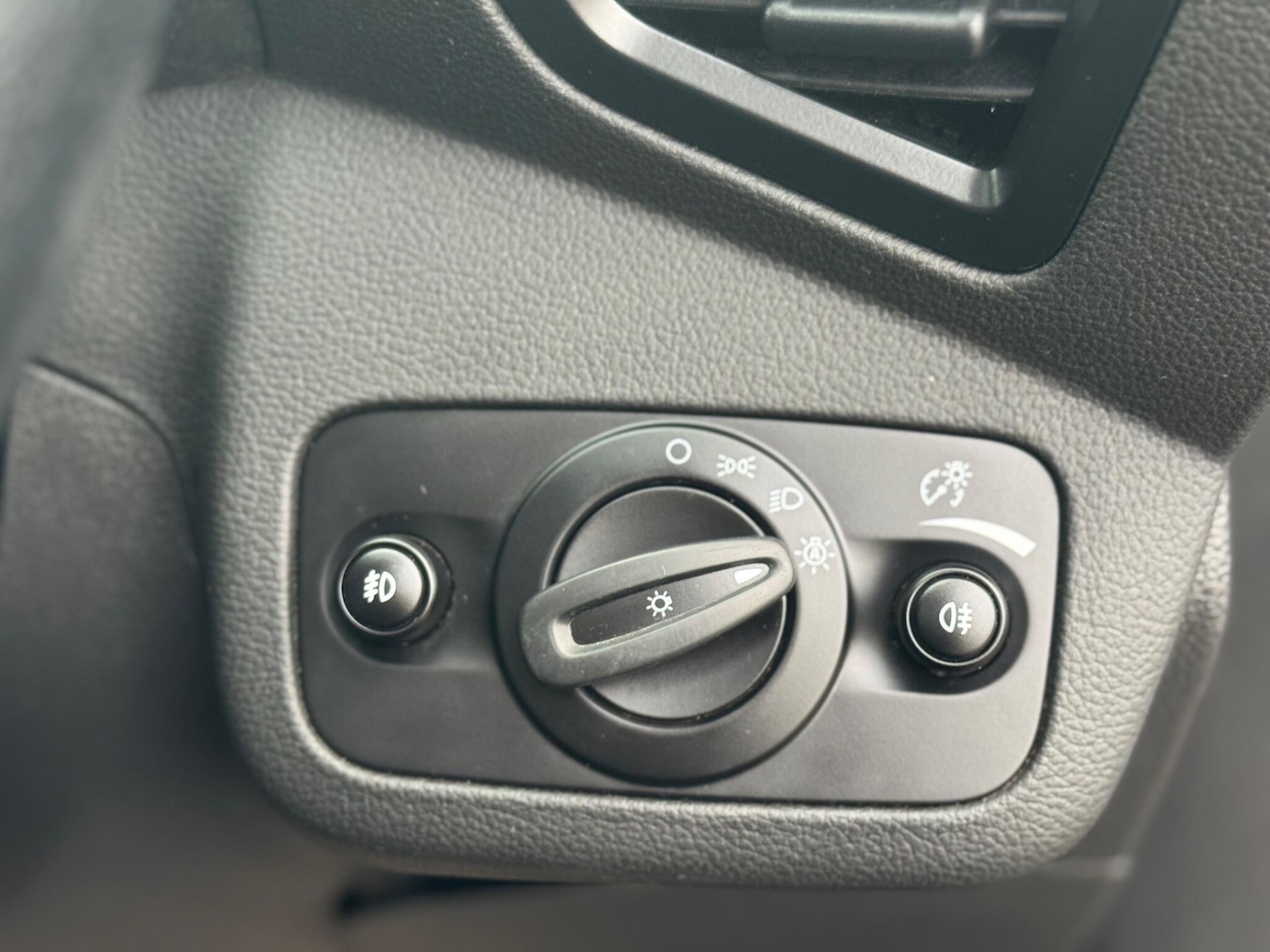 Used Ford Kuga 2016 for sale - 77255468: Photo 13