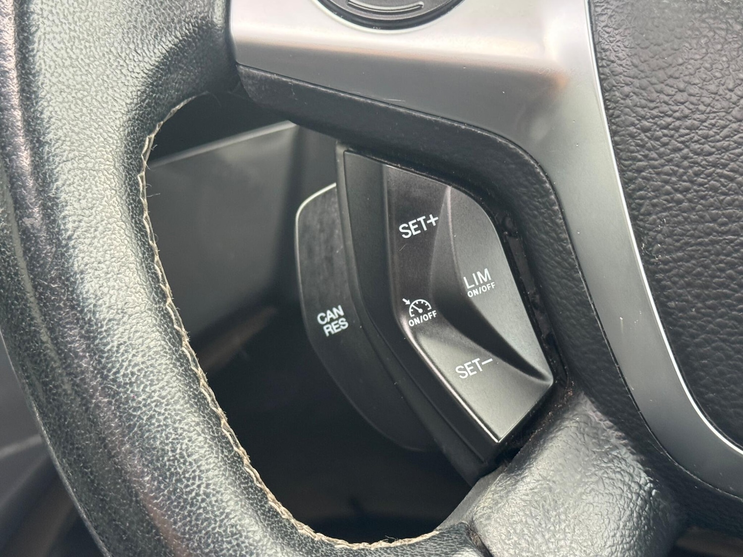 Used Ford Kuga 2016 for sale - 77255468: Photo 16