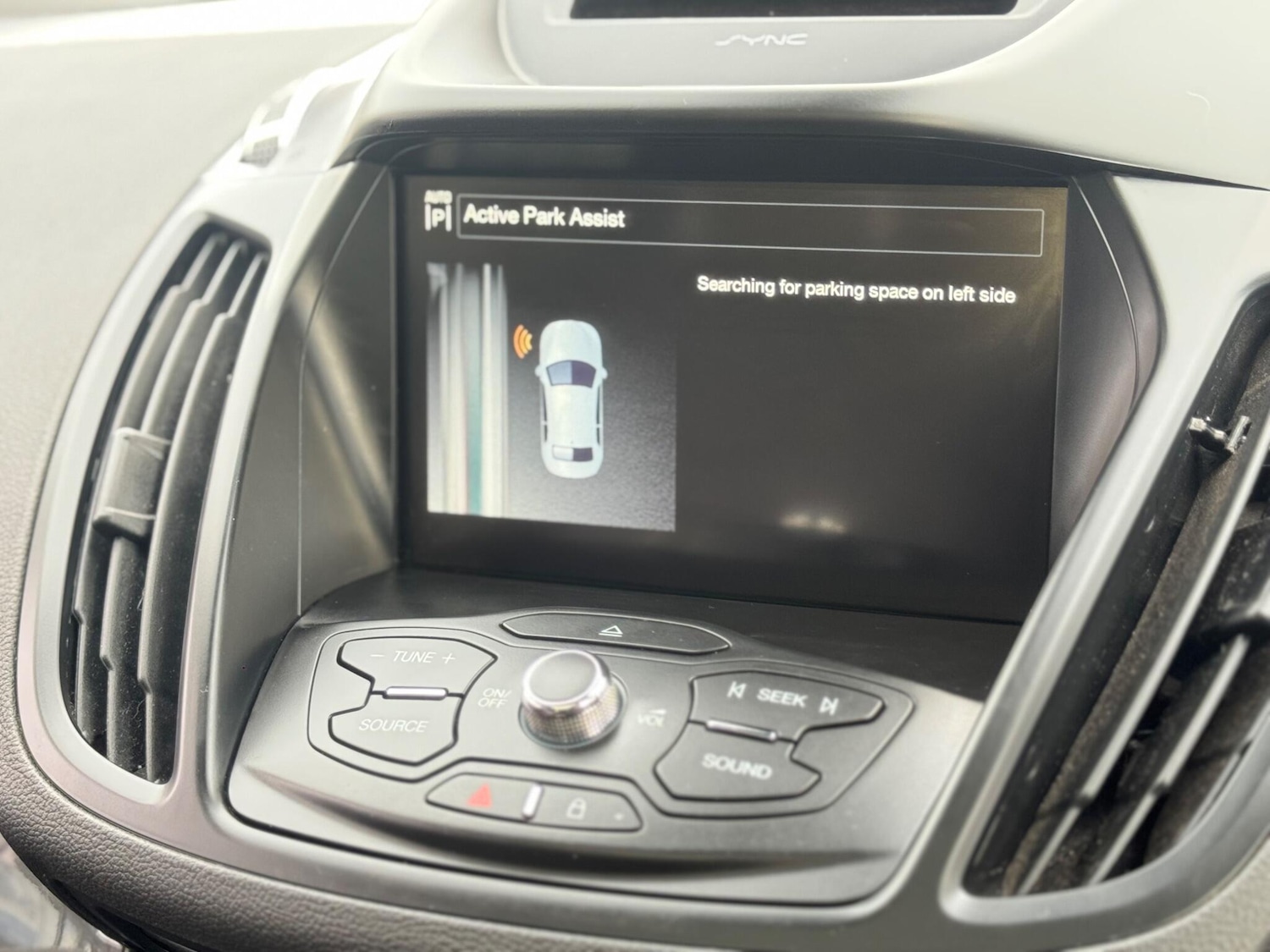 Used Ford Kuga 2016 for sale - 77255468: Photo 19