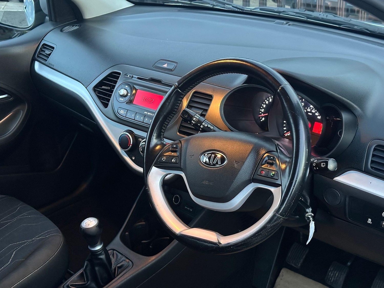 Used Kia Picanto 2012 for sale - 76976743: Photo 7