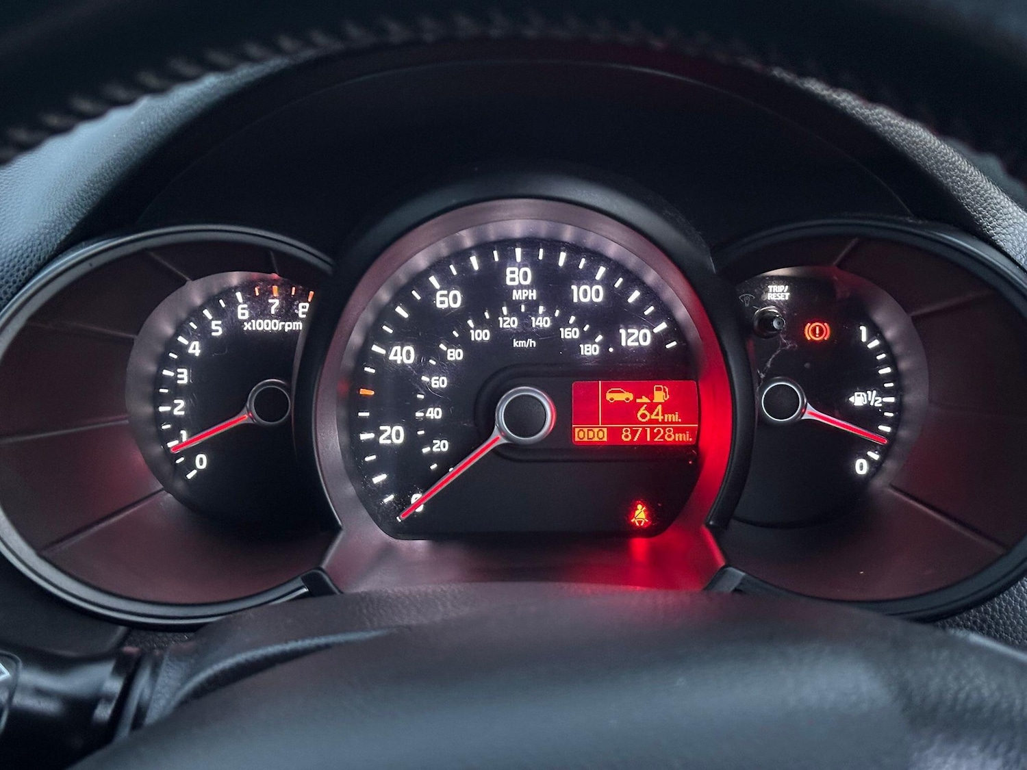 Used Kia Picanto 2012 for sale - 76976743: Photo 8