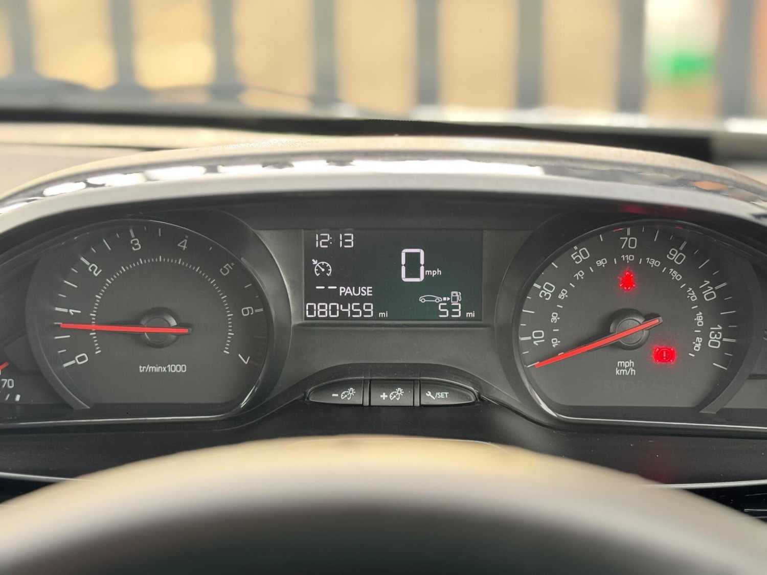 Used Peugeot 208 2014 for sale - 77255359: Photo 9