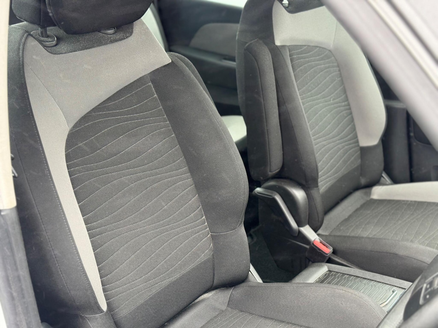 Used Citroen C4 Picasso 2013 for sale - 77695435: Photo 15