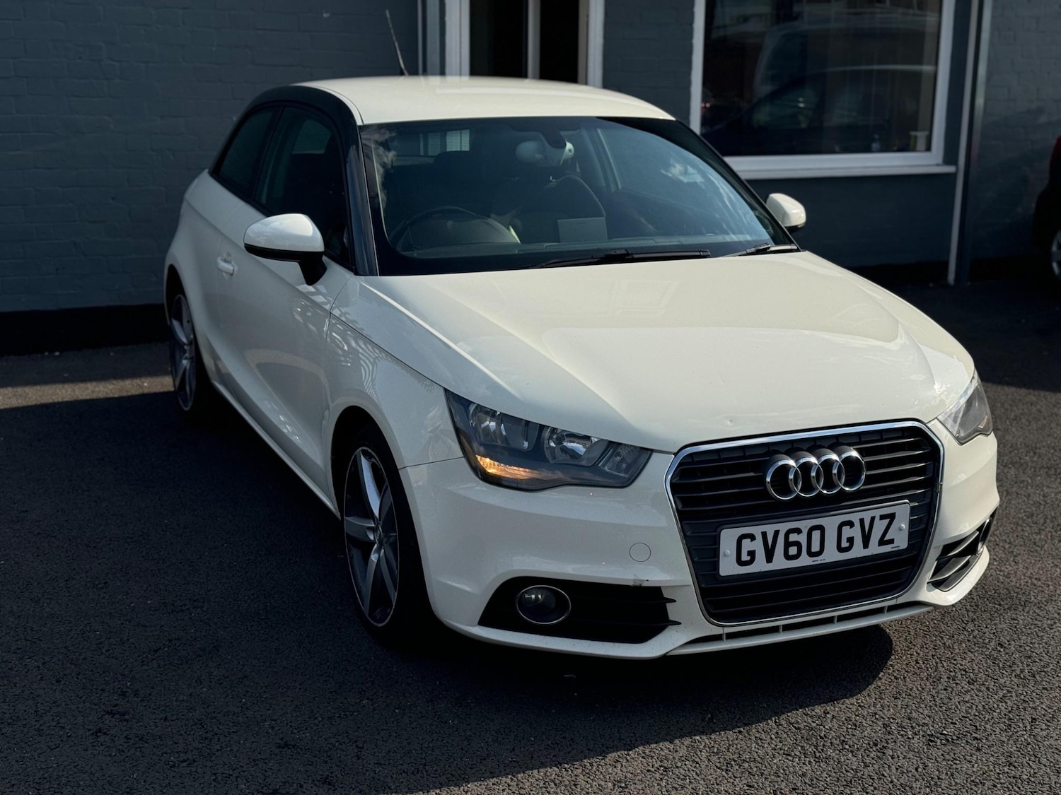 Used Audi A1 2011 for sale - 76573579: Photo 1
