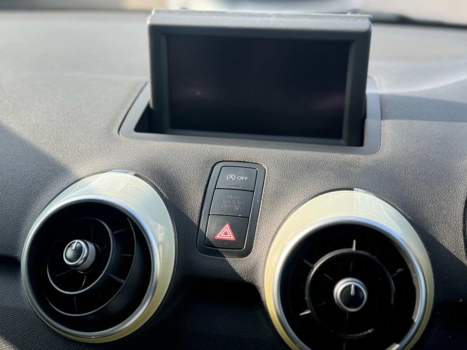 Used Audi A1 2011 for sale - 76573579: Photo 11