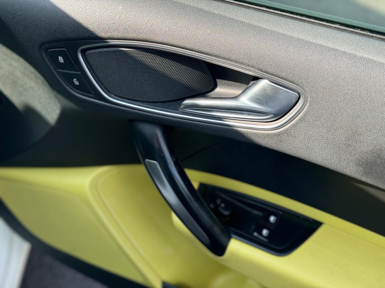 Used Audi A1 2011 for sale - 76573579: Photo 9