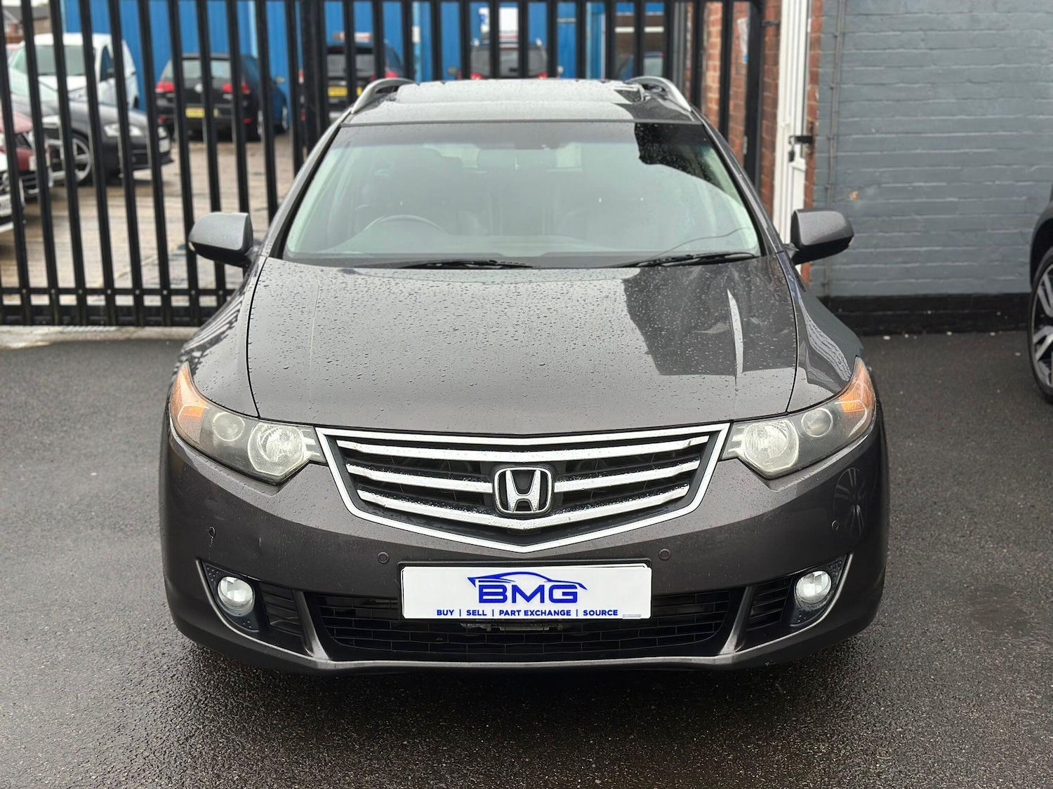 Used Honda Accord 2009 for sale - 77977985: Photo 2
