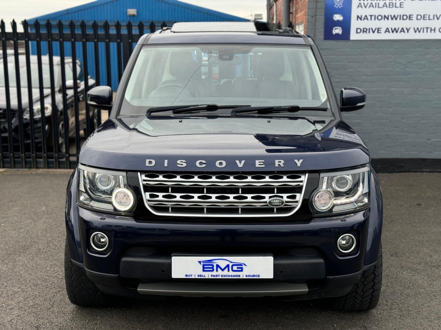 Used Land Rover Discovery 4 2015 for sale - 77497301: Photo 2