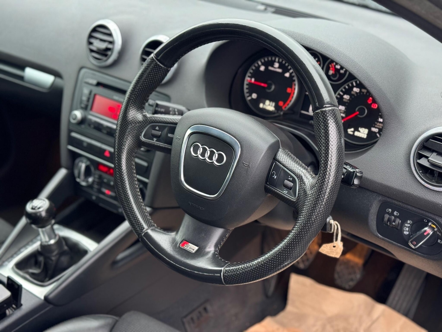 Used Audi A3 2009 for sale - 76855940: Photo 8