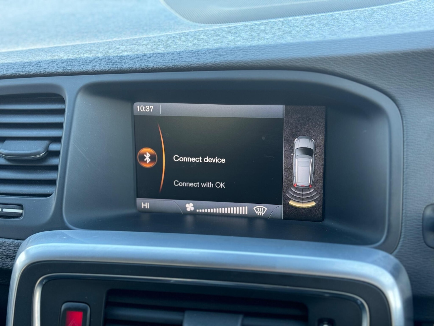 Used Volvo V60 2013 for sale - 77255377: Photo 14