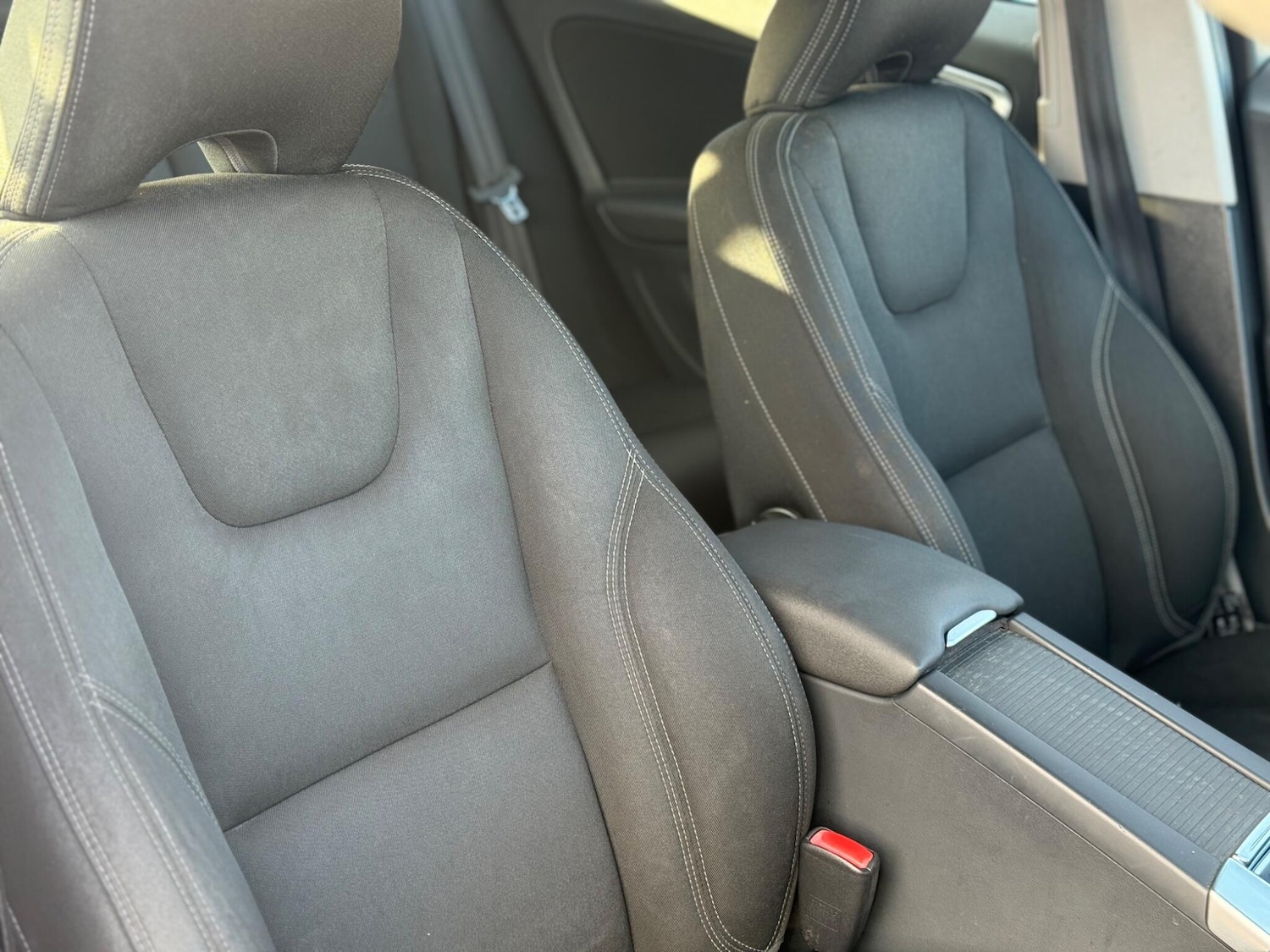 Used Volvo V60 2013 for sale - 77255377: Photo 20