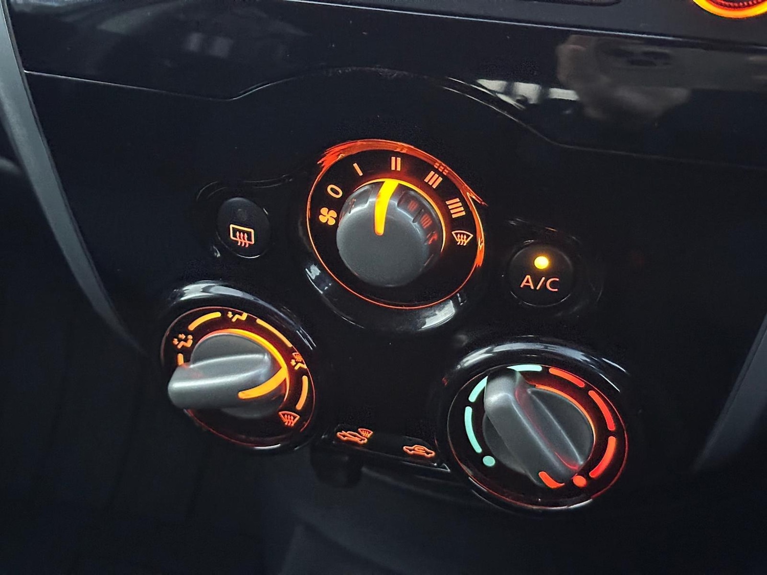 Used Nissan Note 2014 for sale - 76781390: Photo 13