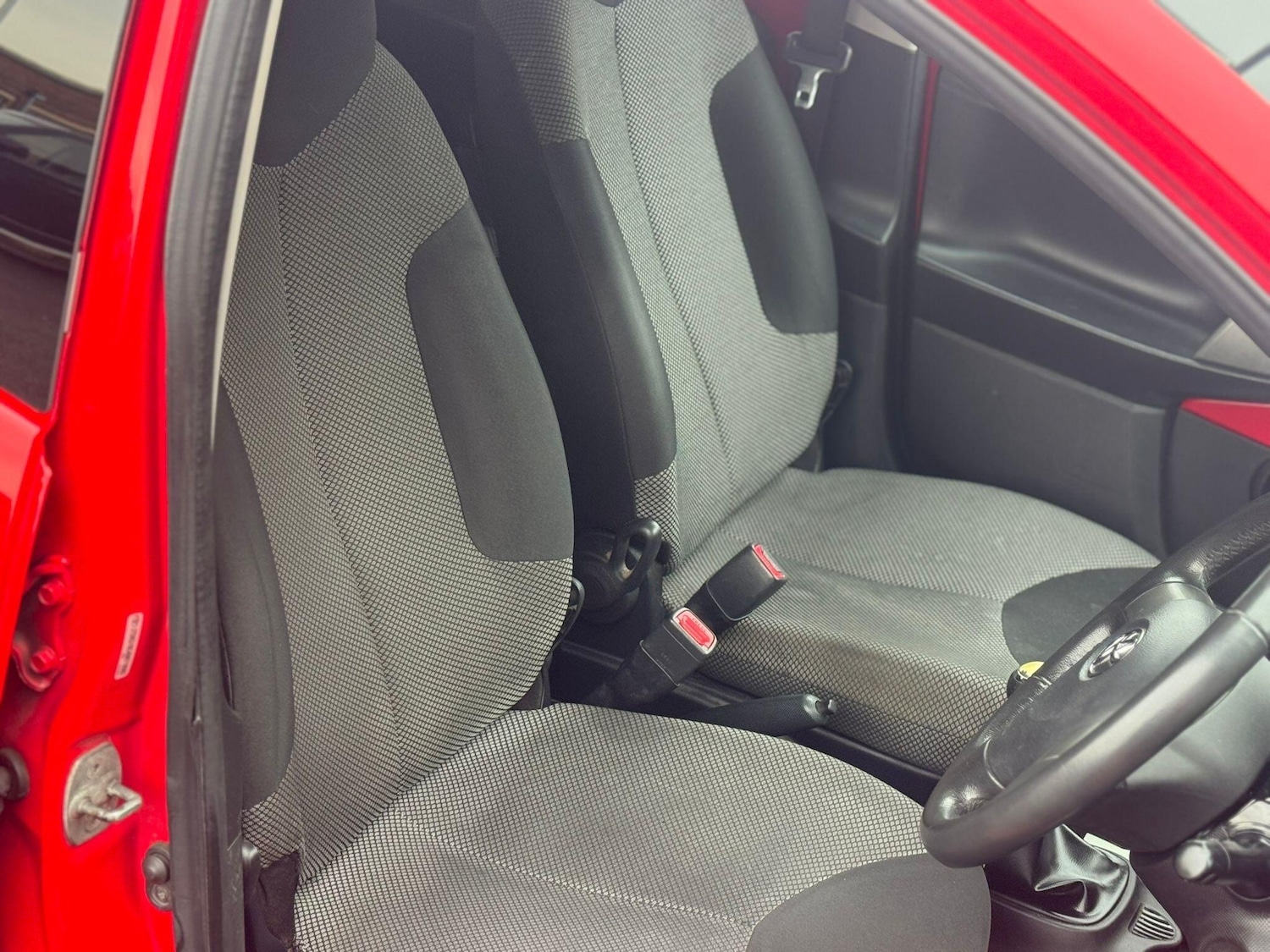 Used Toyota AYGO 2013 for sale - 77537174: Photo 17