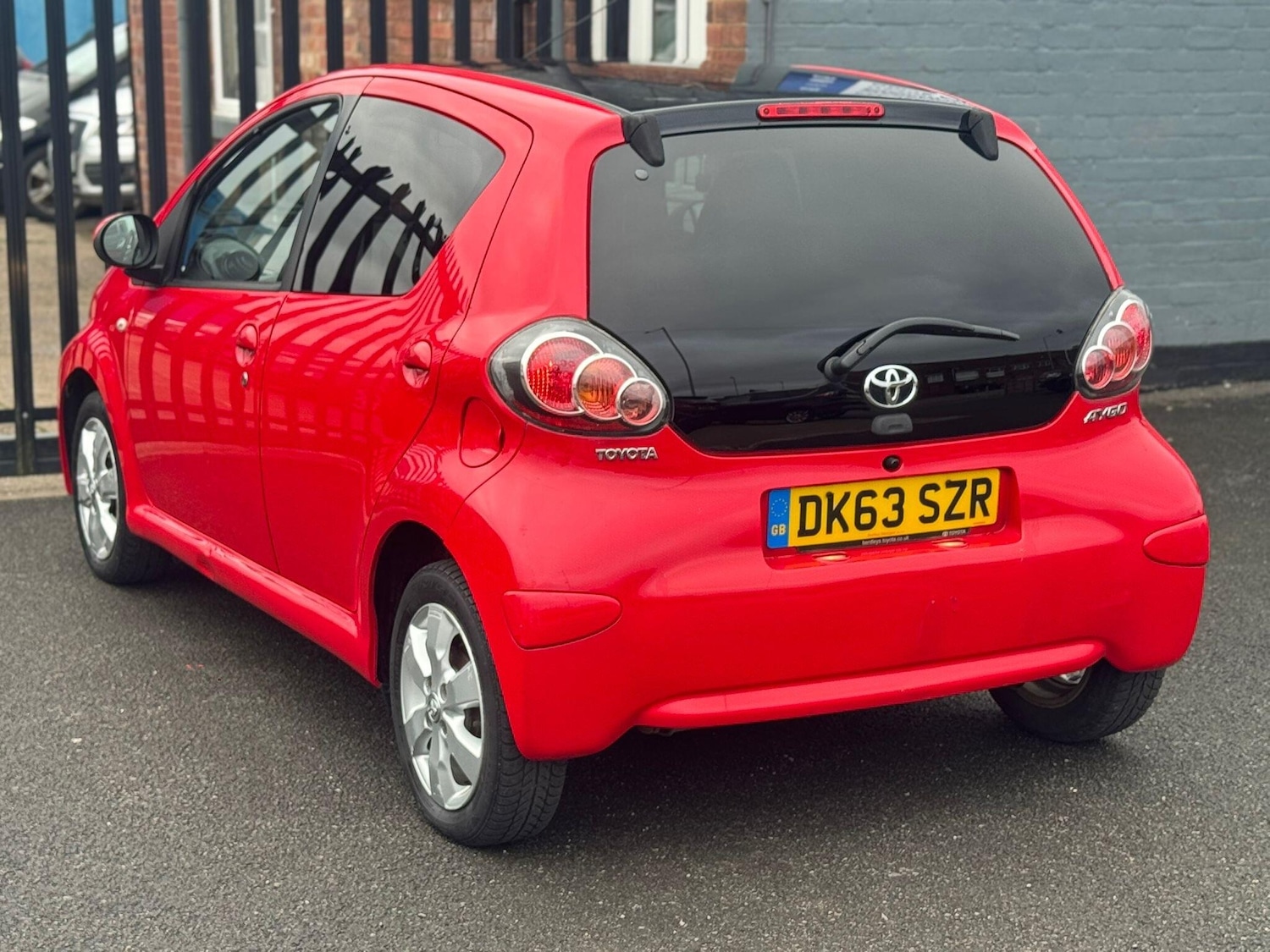 Used Toyota AYGO 2013 for sale - 77537174: Photo 6