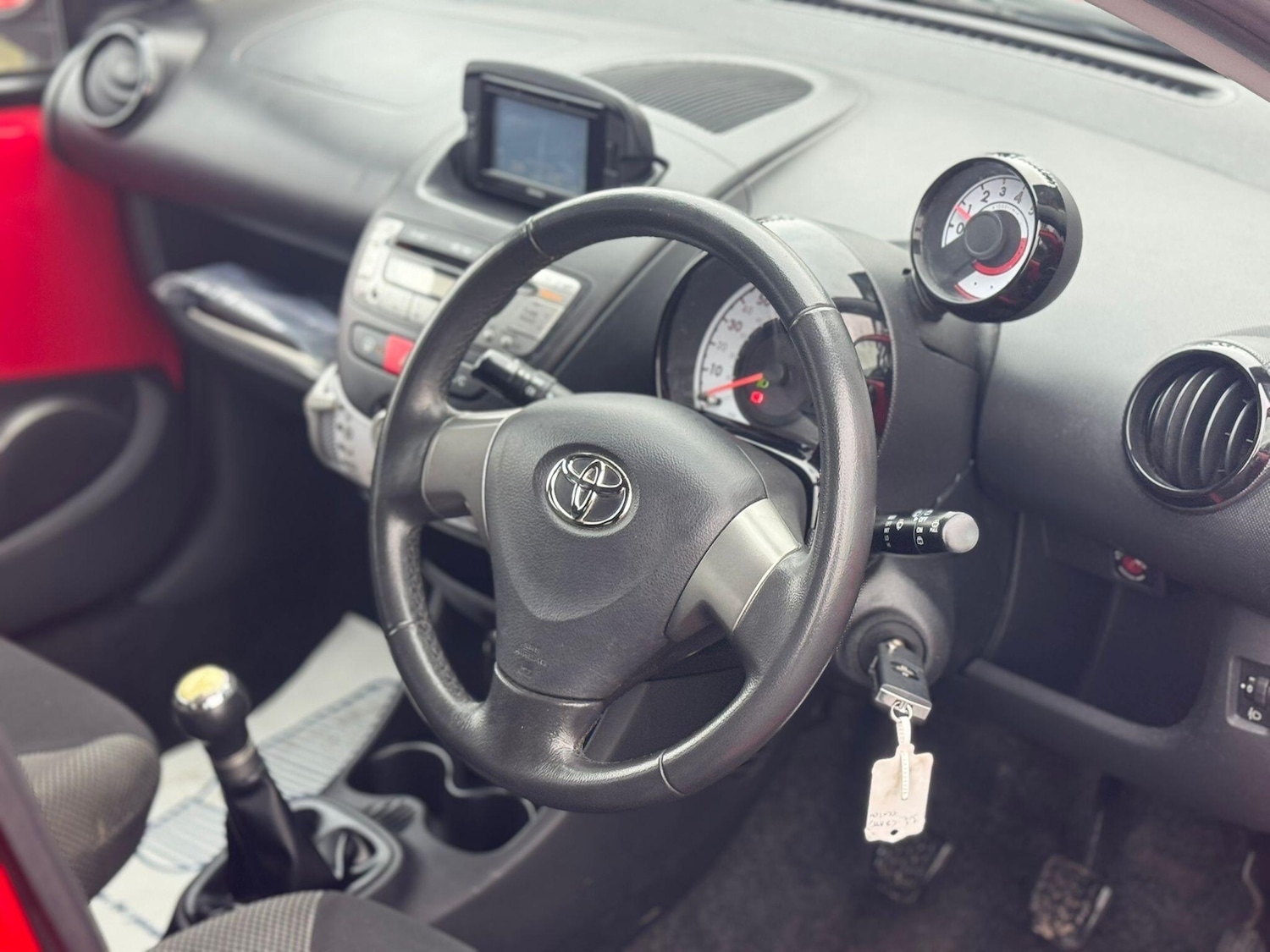 Used Toyota AYGO 2013 for sale - 77537174: Photo 8