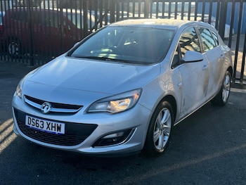 Used Vauxhall Astra 2014 for sale - 76572008: Photo