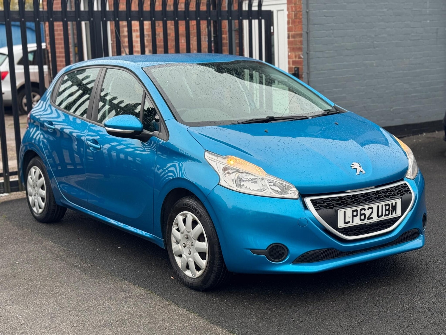 Used Peugeot 208 2013 for sale - 76550078: Photo 1
