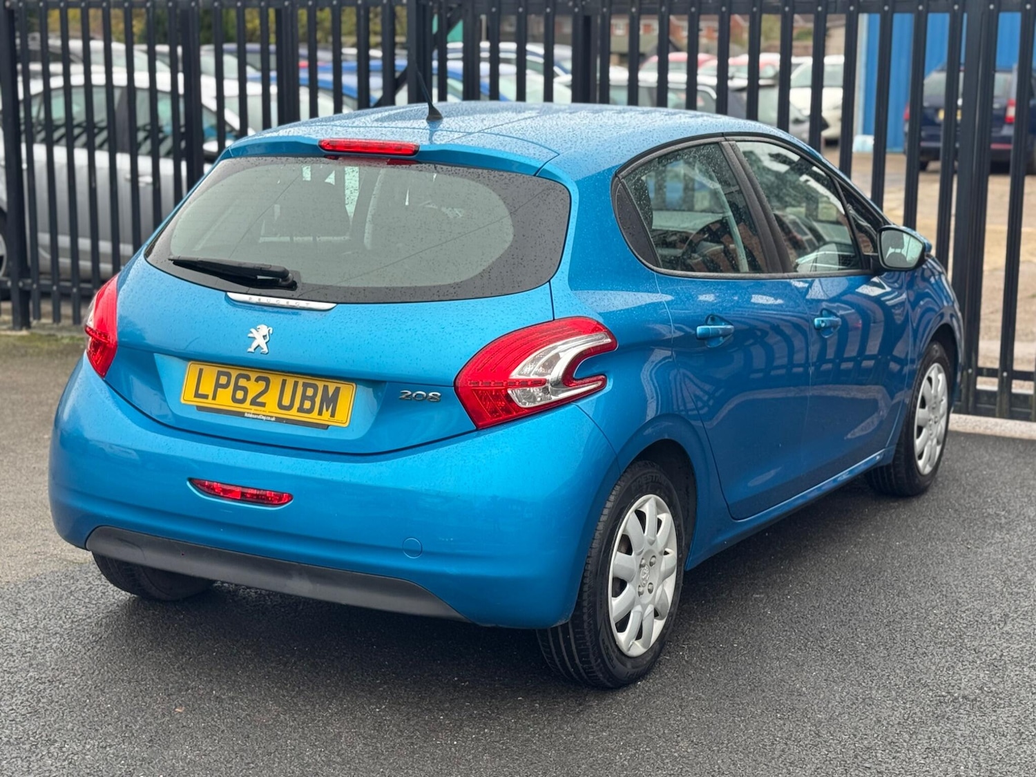 Used Peugeot 208 2013 for sale - 76550078: Photo 6