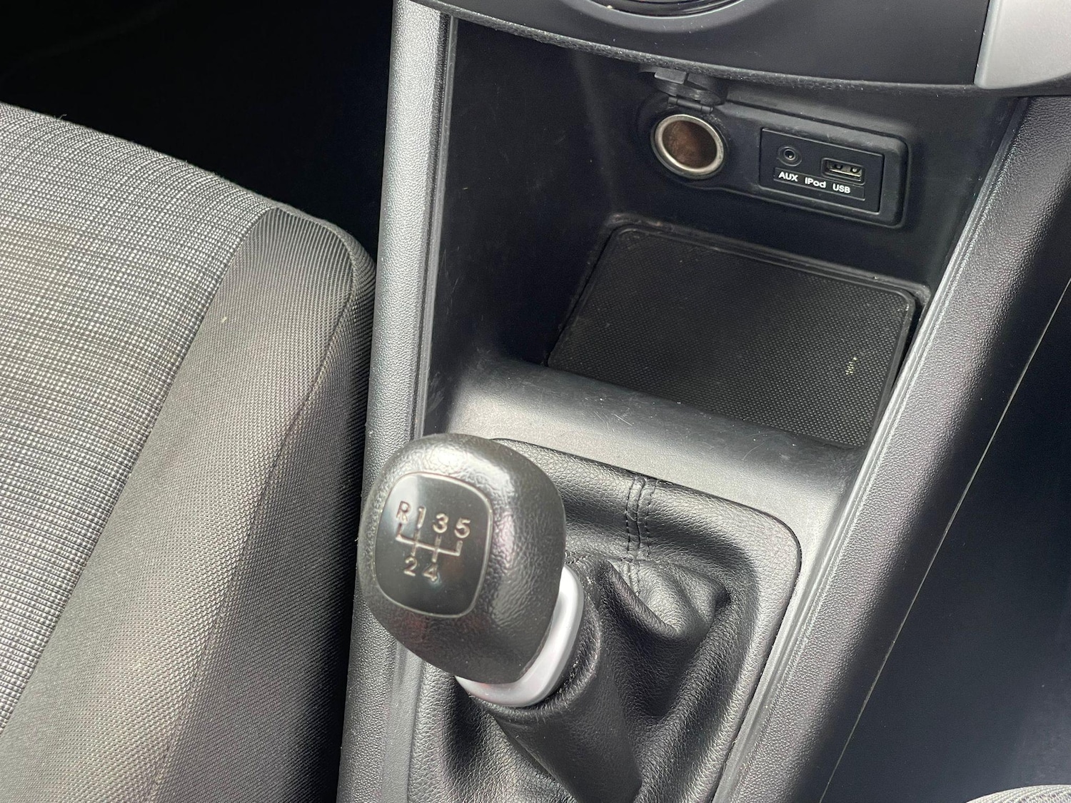 Used Kia Venga 2011 for sale - 76550210: Photo 11