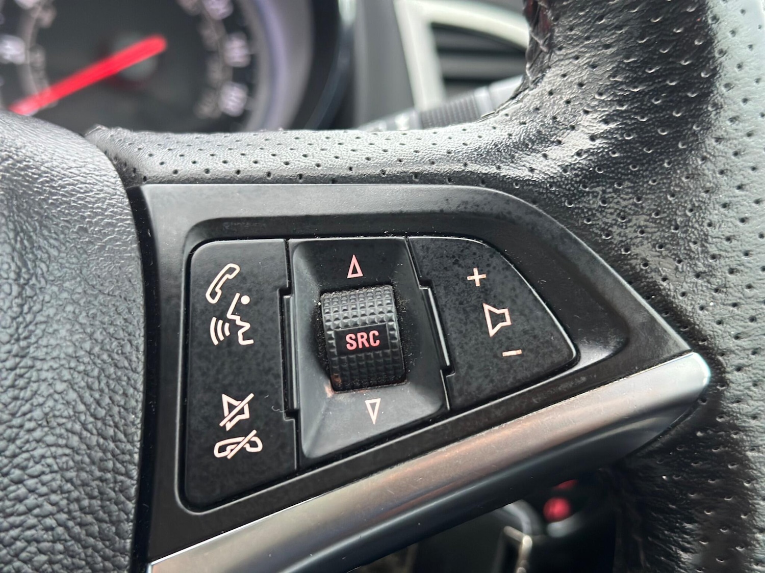 Used Vauxhall Astra GTC 2012 for sale - 77040832: Photo 17