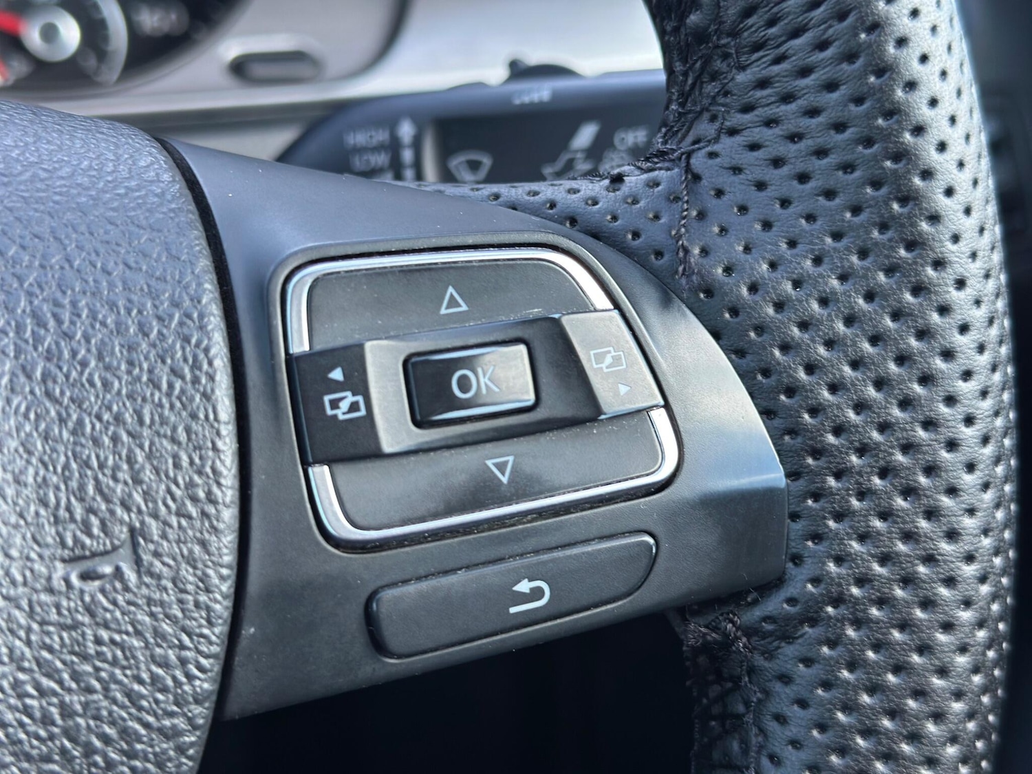 Used Volkswagen Passat 2012 for sale - 78148122: Photo 16