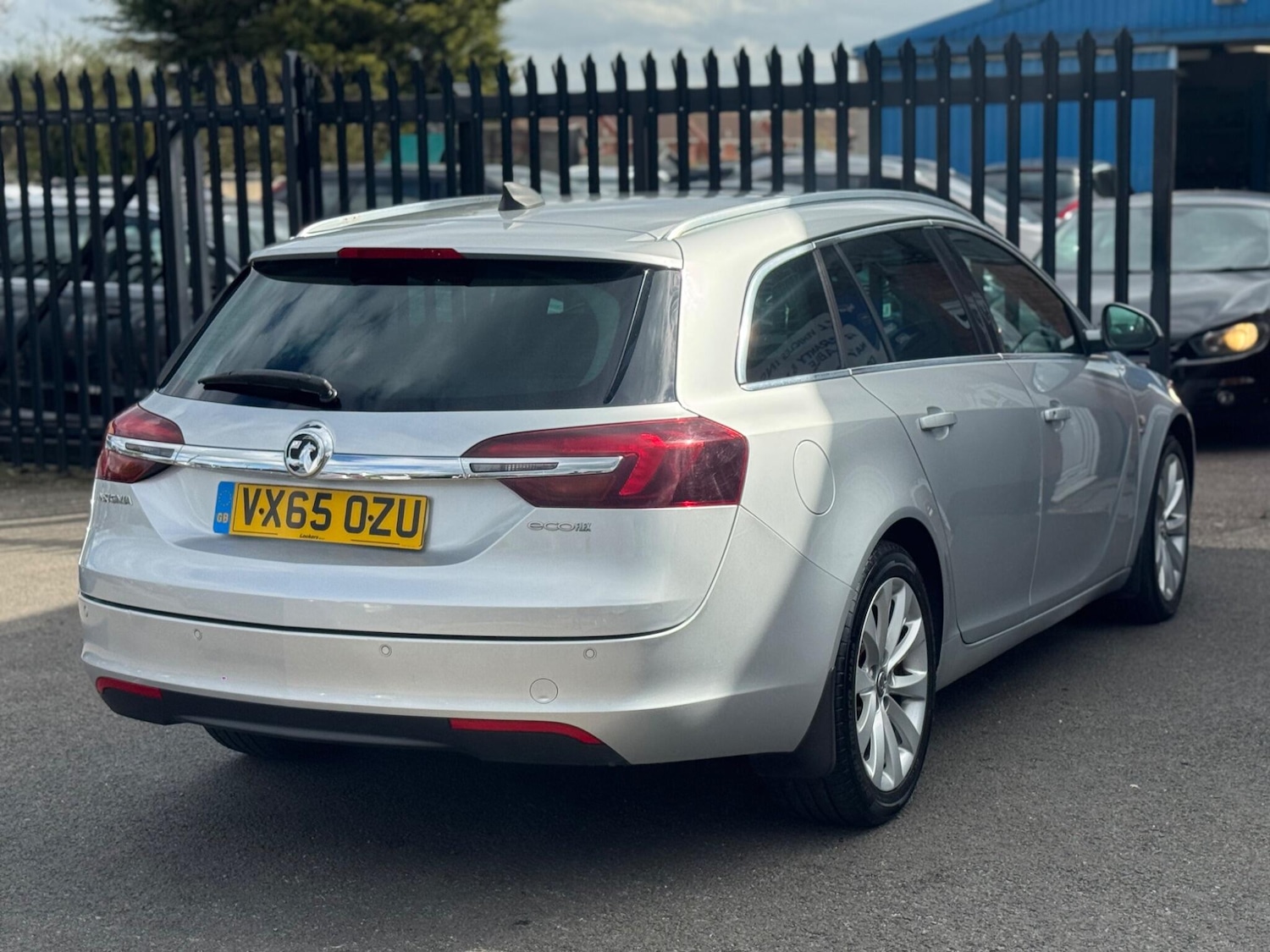 Used Vauxhall Insignia 2015 for sale - 78141534: Photo 5