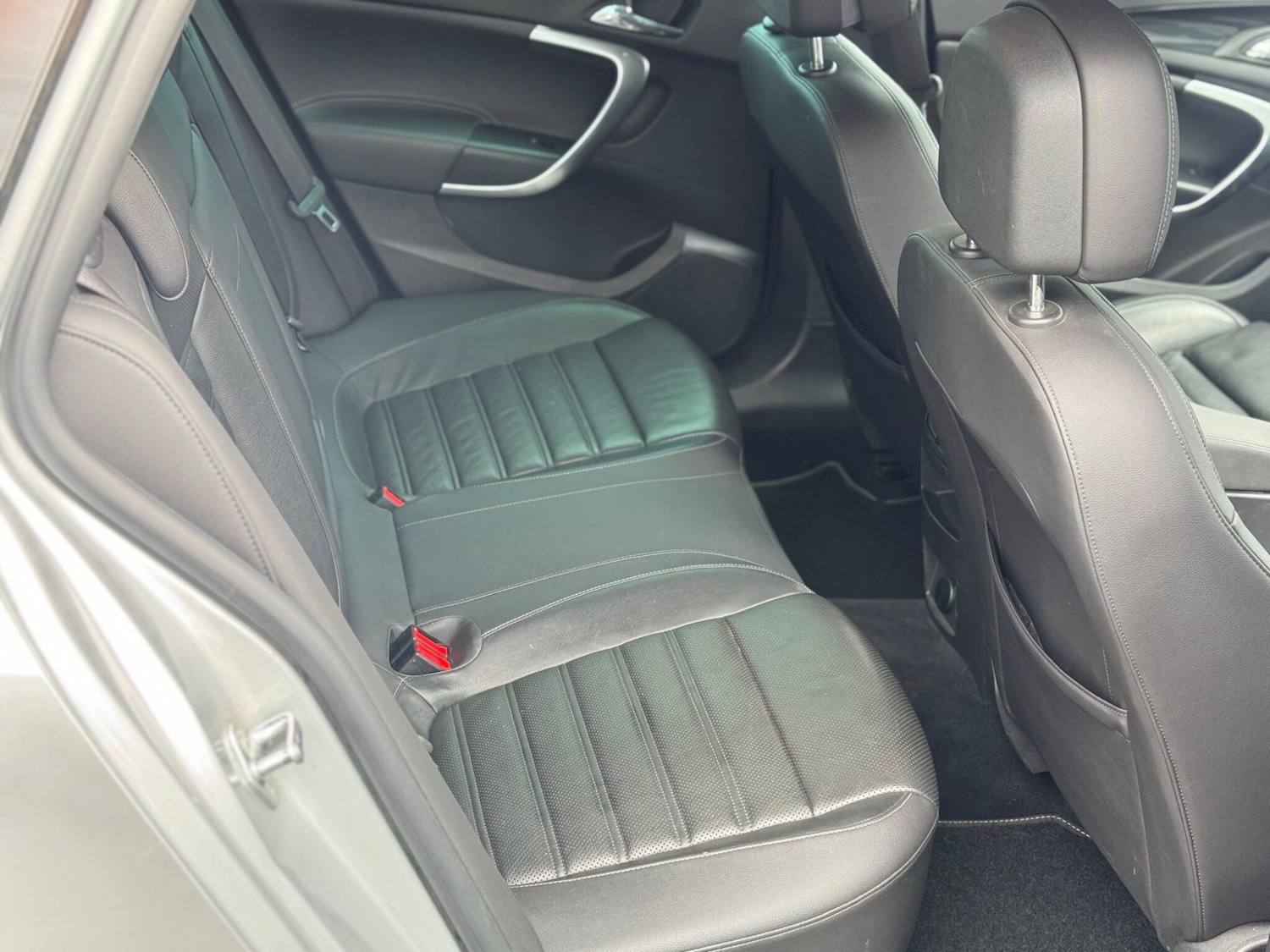 Used Vauxhall Insignia 2015 for sale - 78141534: Photo 9