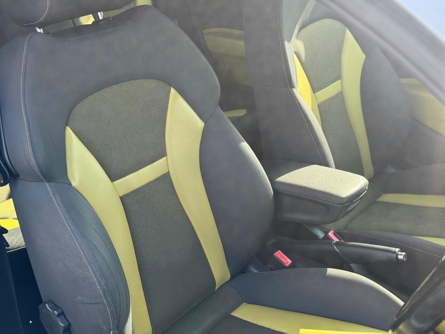 Used Audi A1 2011 for sale - 77040691: Photo 15