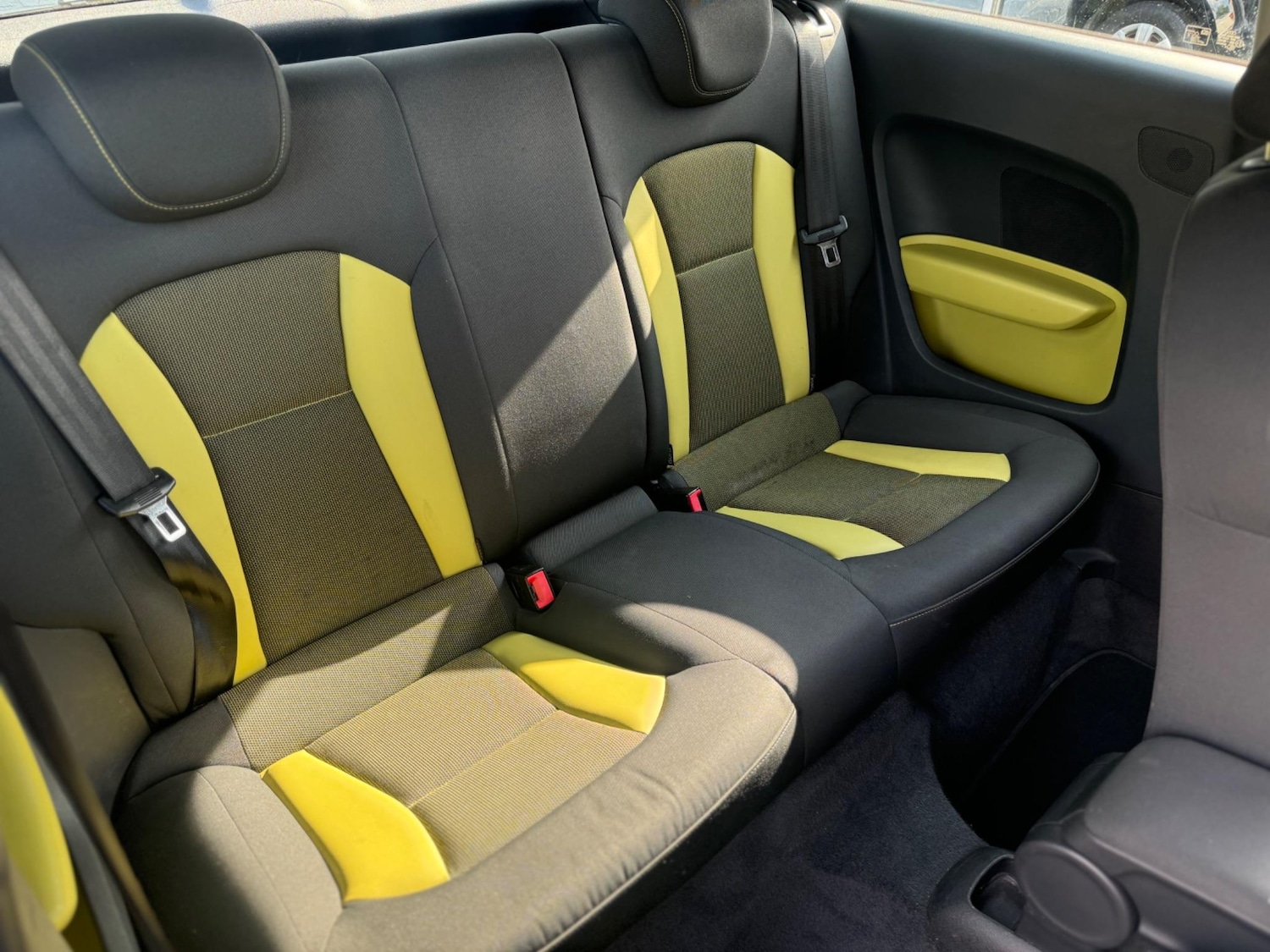 Used Audi A1 2011 for sale - 77040691: Photo 16