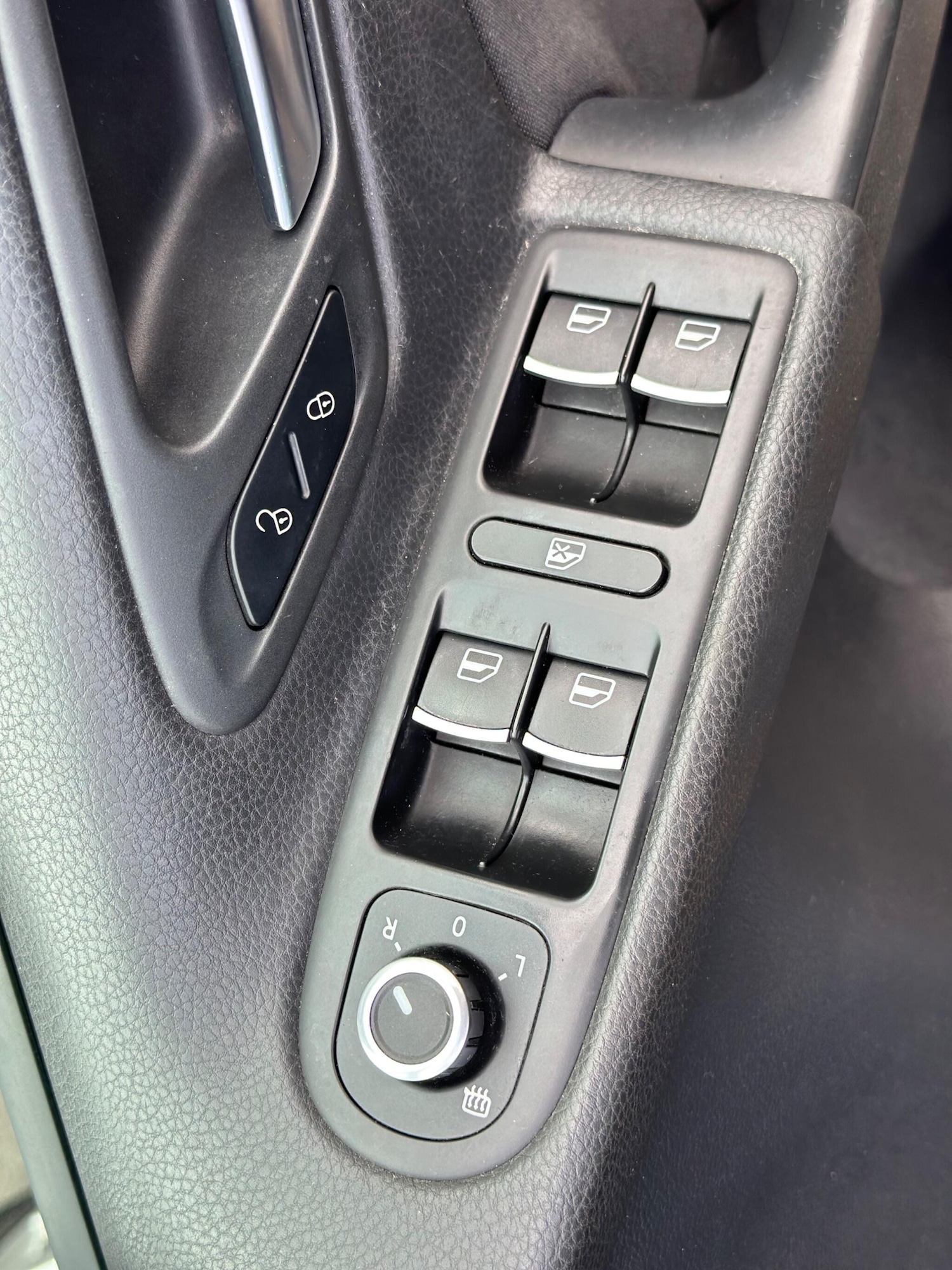 Used Volkswagen Golf 2011 for sale - 78086375: Photo 17